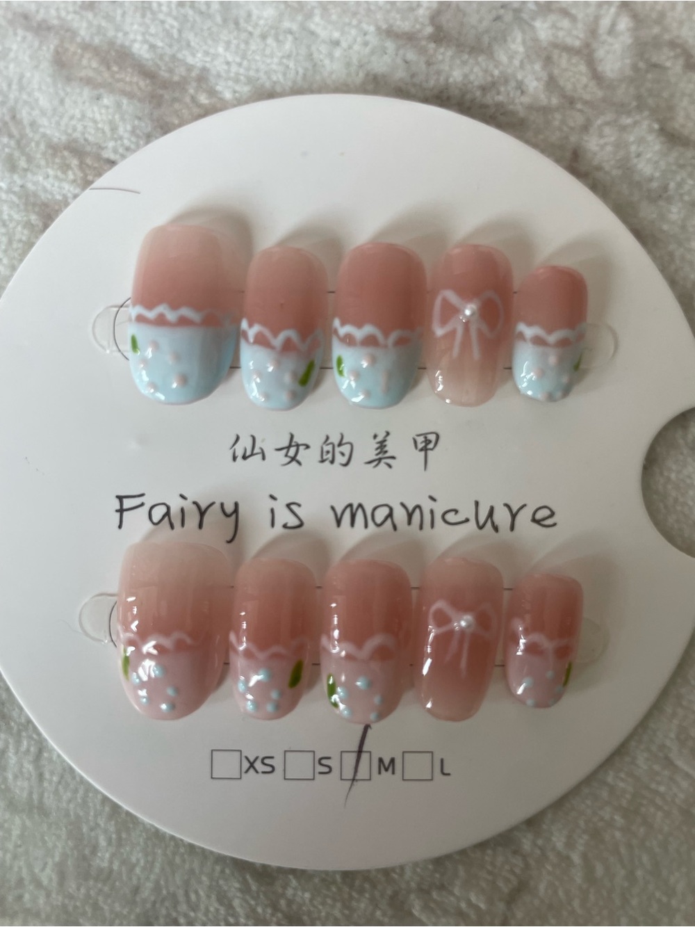 5 for $20! High Quality Press-On Nails in size medium